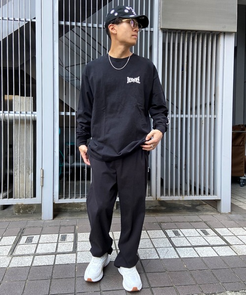 DC（ディーシー）の「DC/ディーシー ロンT バックプリント スリーブプリント ヘビーウェイト DLT241014（Tシャツ/カットソー・メンズ・ブラック/ホワイト/ベージュ・M/XL/L）」の12枚目の写真