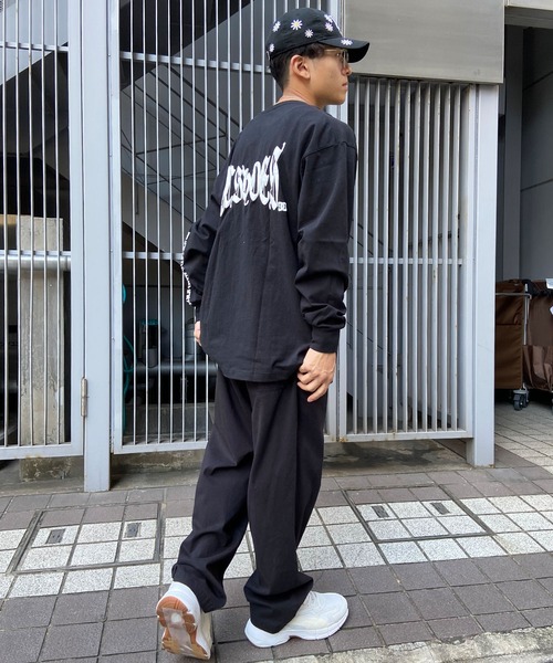 DC（ディーシー）の「DC/ディーシー ロンT バックプリント スリーブプリント ヘビーウェイト DLT241014（Tシャツ/カットソー・メンズ・ブラック/ホワイト/ベージュ・M/XL/L）」の4枚目の写真