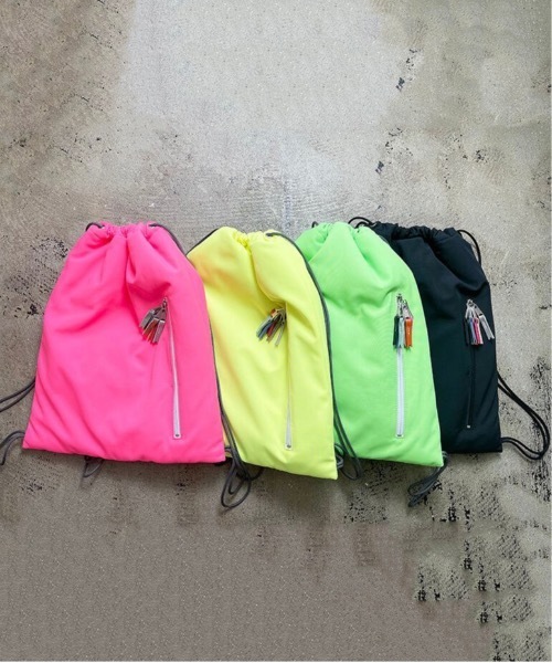 COMMON WARE（コモンウェアー）の「EM:cheek knapsack チークナップサック（バックパック/リュック・レディース・ブラック/グリーン/ピンク/イエロー・FREE）」の5枚目の写真