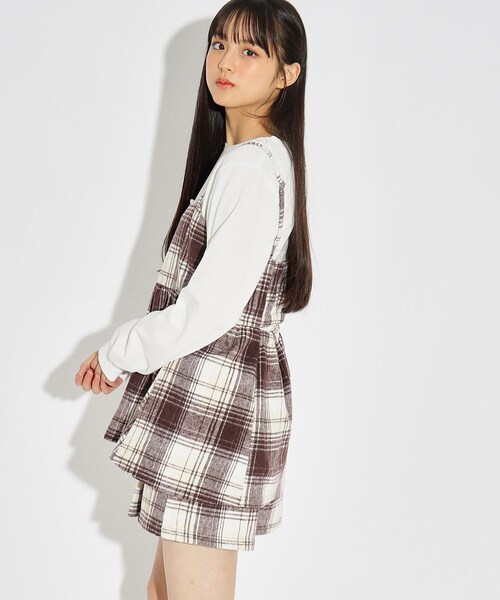 PINK-latte(ピンクラテ)の「◆【2点SET・SETUP可能】シャギービスチェSET(Tシャツ/カットソー・キッズ・ベージュ系1/ブラック系1・15 /14/16)」の9枚目の写真