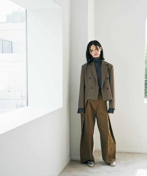 marjour(マージュール)の「SHEER HIGHNECK TOPS(Tシャツ/カットソー・レディース・アイボリー/チャコールグレー・M)」の15枚目の写真