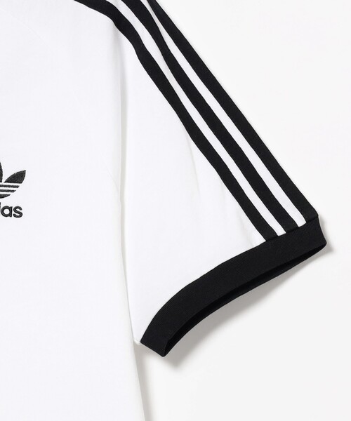 adidas（アディダス）の「アディカラー クラシックス ワッフル