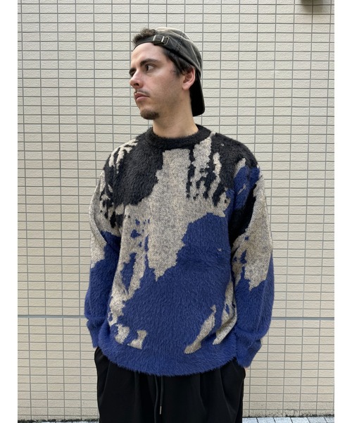 many men many mind（メニーメンメニーマインド）の「many men many mind /ナイロンシャギーｘアクリル　ルーズシルエット総柄クルー（ニット/セーター・メンズ・ブルー/ベージュ系その他/ベージュ/ネイビー系/グリーン/イエロー系その他・MEDIUM/LARGE）」の5枚目の写真