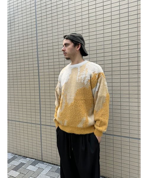 many men many mind（メニーメンメニーマインド）の「many men many mind /ナイロンシャギーｘアクリル　ルーズシルエット総柄クルー（ニット/セーター・メンズ・ブルー/ベージュ系その他/ベージュ/ネイビー系/グリーン/イエロー系その他・MEDIUM/LARGE）」の10枚目の写真