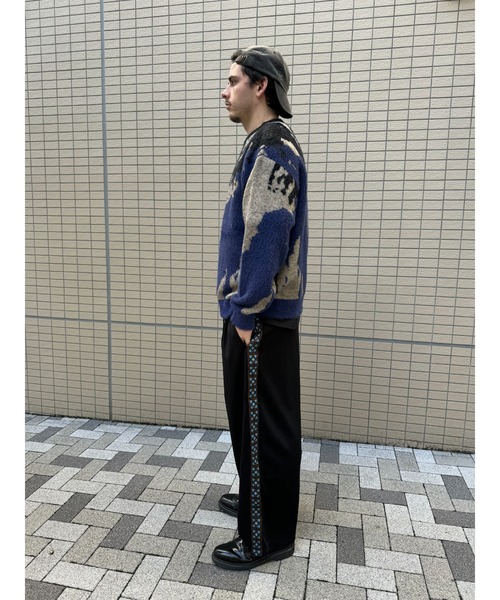 many men many mind（メニーメンメニーマインド）の「many men many mind /ナイロンシャギーｘアクリル　ルーズシルエット総柄クルー（ニット/セーター・メンズ・ブルー/ベージュ系その他/ベージュ/ネイビー系/グリーン/イエロー系その他・MEDIUM/LARGE）」の21枚目の写真