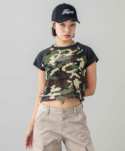 xgirl 迷彩Tシャツ　M X-girl（エックスガール）の「SPRAY PRINT AND EMBROIDERY S/S