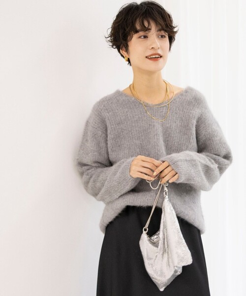 Rie Miller（リエミラー）の「ブルーFOX Vネックプルオーバーニット（ニット/セーター・レディース・ライトグレー/ブラウン/ネイビー・38）」の18枚目の写真