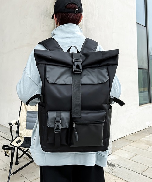 aimoha(アイモハ)の「aimoha outdoorユニセックスリュック(バックパック/リュック・レディース・ネイビー/ブラック・FREE)」の4枚目の写真