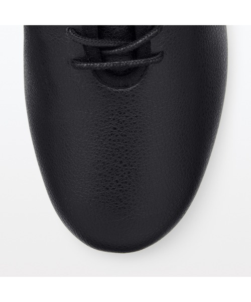 無印良品（ムジルシリョウヒン）の「婦人　革の端材を再利用した　レースアップシューズ（その他シューズ・レディース・ブラック/オフホワイト・25.0cm/24.5cm/24.0cm/23.5cm/23.0cm/22.5cm/22.0cm）」の5枚目の写真