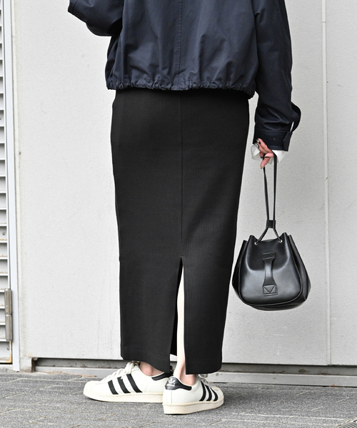 B.C STOCK（ベーセーストック）の「リブストレートスカート（スカート・レディース・ブラック/チャコールグレー・FREE）」の21枚目の写真