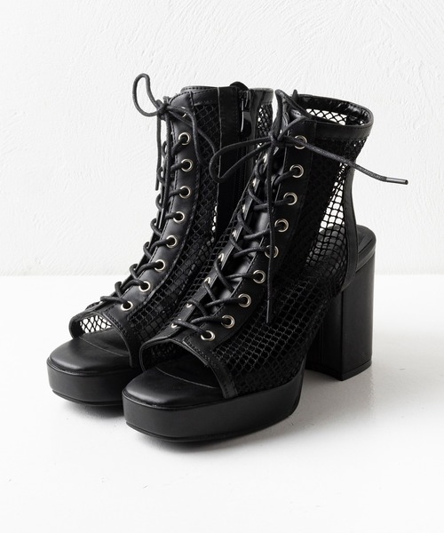 attagirl（アタガール）の「レースアップブーツサンダル（サンダル・レディース・ブラック/ブラック系その他/ホワイト/ブラック系その他2/シルバー系その他/ホワイト系その他・L/LL/S/M）」の8枚目の写真