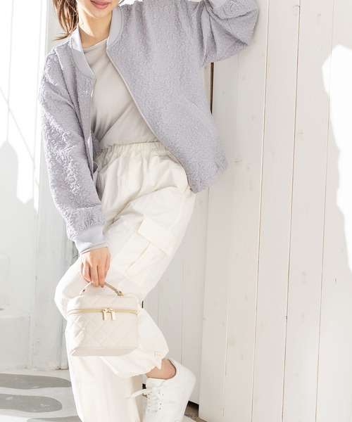 Honeys（ハニーズ）の「シアーラメ透けトップス（Tシャツ/カットソー・レディース・ブラック/ベージュ/ホワイト/ライトグレー・S/M/L）」の16枚目の写真