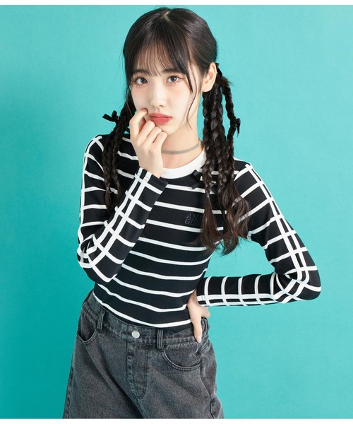 ANAP GｉRL（アナップガール）の「袖ライン入りリブトップス（Tシャツ/カットソー・キッズ・ブラック×ホワイト/ブラック/ホワイト・S/M/XS）」の3枚目の写真