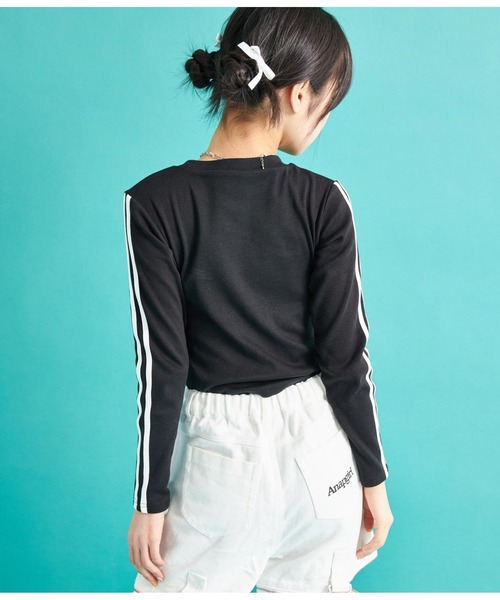 ANAP GｉRL（アナップガール）の「袖ライン入りリブトップス（Tシャツ/カットソー・キッズ・ブラック×ホワイト/ブラック/ホワイト・S/M/XS）」の13枚目の写真