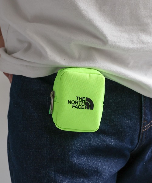 THE NORTH FACE（ザノースフェイス）の「【THE NORTH FACE / ザ・ノース・フェイス】WL MINI POUCH /ミニ ウエストポーチ カラビナ付（ボディバッグ/ウエストポーチ・メンズ・ブラック/アイボリー/ライトグリーン/ライトピンク・FREE）」の15枚目の写真