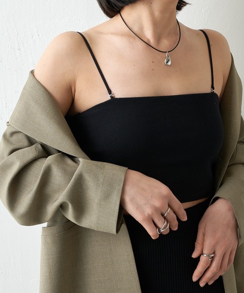 COLLAGE GALLARDAGALANTE（コラージュガリャルダガランテ）の「バンドゥ（キャミソール・レディース・ホワイト/ブラック・FREE）」の2枚目の写真