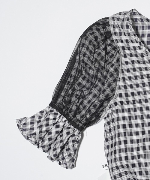 MILKFED.(ミルクフェド)の「SHEER PLAID BLOUSE(シャツ/ブラウス・レディース・ブラック/オフホワイト/ライトグリーン・ONE SIZE)」の12枚目の写真