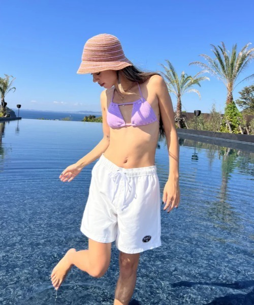 ROXY（ロキシー）の「LUNCH CALM COLOR/ロキシーウエストゴムボードショーツ・サーフトランクス (水着)（水着・レディース・ブラック/ホワイト/ネイビー・SMALL/MEDIUM/LARGE）」の2枚目の写真