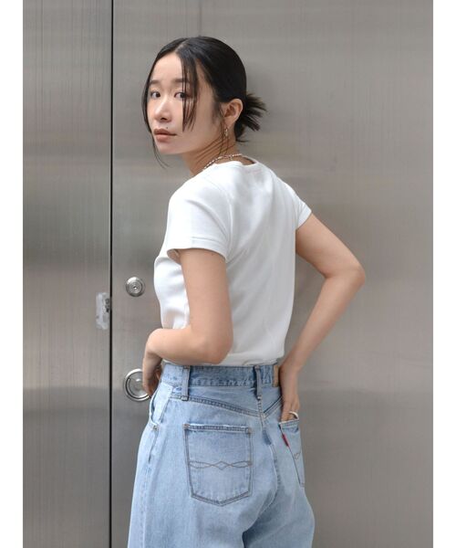 Ungrid（アングリッド）の「カラーフィットTee（Tシャツ/カットソー・レディース・ブラック/ピンク/グリーン/オフホワイト・FREE）」の9枚目の写真