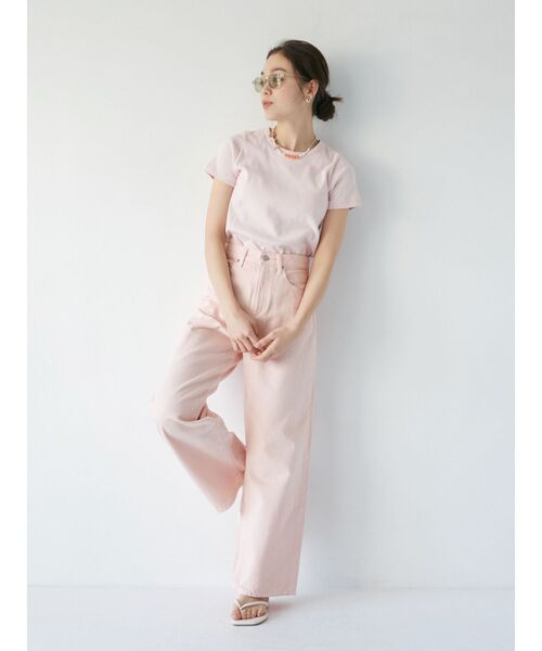 Ungrid（アングリッド）の「カラーフィットTee（Tシャツ/カットソー・レディース・ブラック/ピンク/グリーン/オフホワイト・FREE）」の14枚目の写真