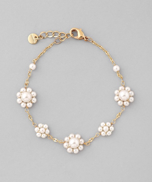 ANEMONE（アネモネ）の「パールフラワーブレスレット（ブレスレット・レディース・アイボリー・FREE）」の2枚目の写真