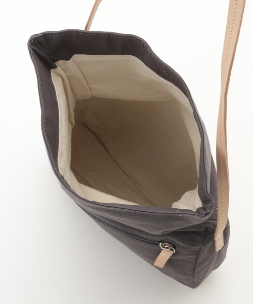 &Bridge(アンドブリッジ)の「Earth Made (アースメイド) 布地ショルダーバッグ(GY)(ショルダーバッグ・レディース・グレー系その他・99)」の4枚目の写真