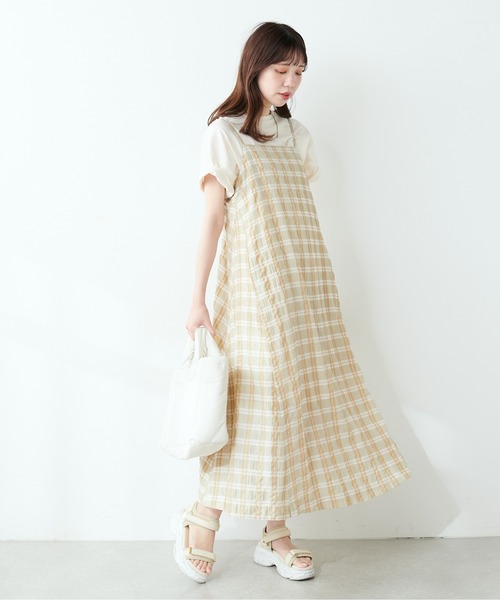 natural couture(ナチュラルクチュール)の「バックオープンワンピース(ワンピース・レディース・ブルー/グレー/ブラック/ベージュ・FREE)」の21枚目の写真