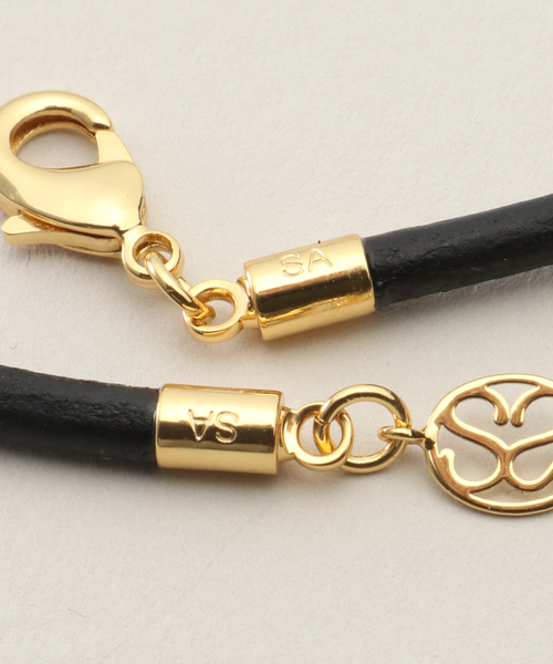 JOURNAL STANDARD(ジャーナルスタンダード)の「【SANDRALEXANDRA】Black and White Clover Ch CLOVER LEATHER CORD(チョーカー・レディース・ネイビー/ブラック・FREE)」の7枚目の写真