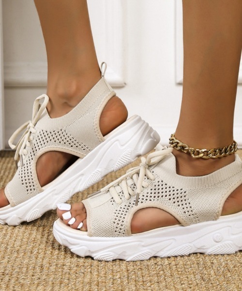 Ritzy(リッツィー)の「厚底 スニーカー スポーツサンダル(サンダル・レディース・ベージュ/ホワイト/ブラック・23/24/25/22.5/24.5/23.5)」の6枚目の写真