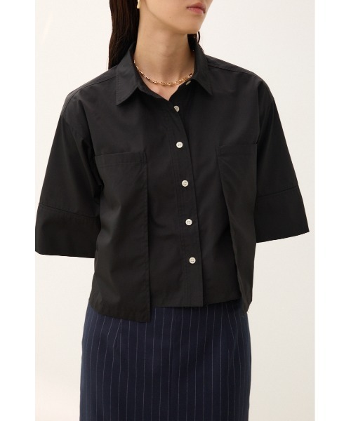 crie conforto(クリーコンフォルト)の「クロップドシャツ(シャツ/ブラウス・レディース・オフホワイト/ブラック/ライトブルー・FREE)」の4枚目の写真