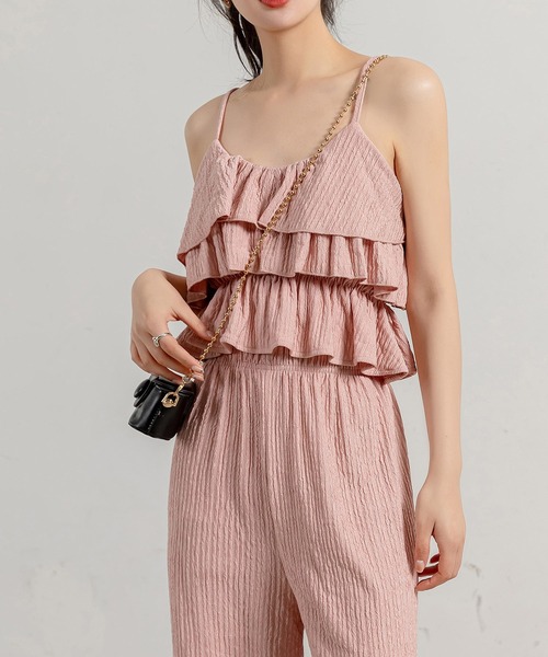 DAY CLOSET(デイ クローゼット)の「レディース ティアードフリルキャミ+ストレッチパンツセットアップ 上下2点セット(セットアップ・レディース・ブラック/ピンク/ベージュ/マスタード・FREE)」の21枚目の写真