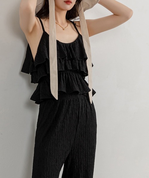 DAY CLOSET(デイ クローゼット)の「レディース ティアードフリルキャミ+ストレッチパンツセットアップ 上下2点セット(セットアップ・レディース・ブラック/ピンク/ベージュ/マスタード・FREE)」の5枚目の写真