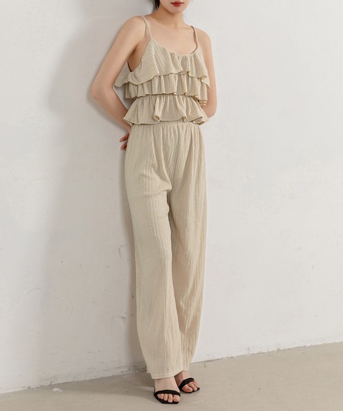 DAY CLOSET(デイ クローゼット)の「レディース ティアードフリルキャミ+ストレッチパンツセットアップ 上下2点セット(セットアップ・レディース・ブラック/ピンク/ベージュ/マスタード・FREE)」の9枚目の写真