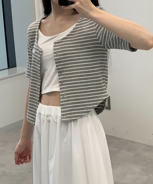 MAGPIEROBIN(マグパイロビン)の「MAGPIE ROBIN/ボーダースナップ カーディガン(カーディガン/ボレロ・レディース・ライトブルー/ブラック/グレー・FREE)」の15枚目の写真
