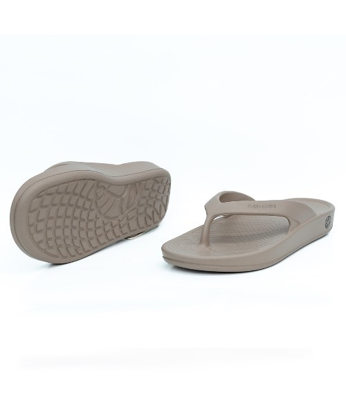 freewaters（フリーウォーターズ）の「Freewaters Cloud9 Ultra - Unisex（フリーウォータース クラウド9 ウルトラ - ユニセックス）（サンダル・メンズ・グレー系/ブラック・23cm/24cm/26cm/27cm/28cm/29cm/25cm）」の13枚目の写真