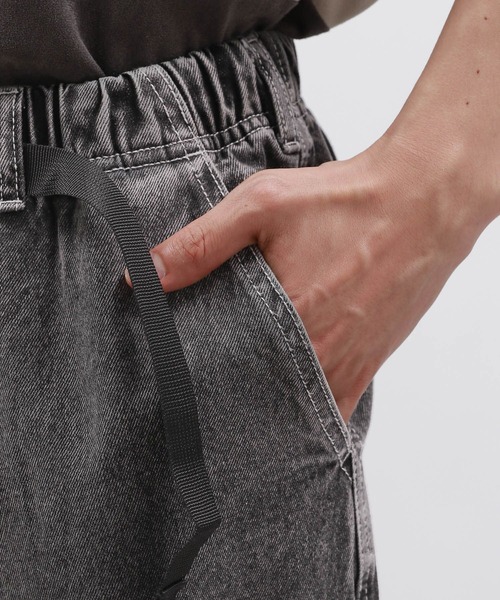 LAKOLE（ラコレ）の「ベルトウォッシュデニムパンツ/126824（デニムパンツ・メンズ・ライトブルー/グレー・MEDIUM/LARGE/SMALL）」の9枚目の写真