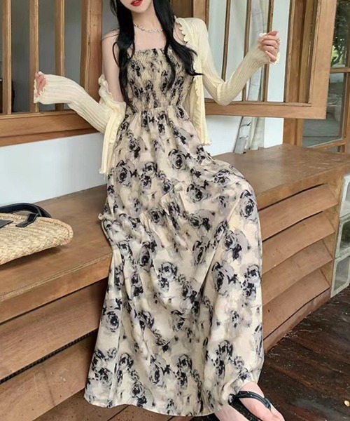 Miniministore(ミニミニストア)の「花柄 キャミワンピース 胸元シャーリング(ワンピース・レディース・マルチ・L/M/XL)」の11枚目の写真
