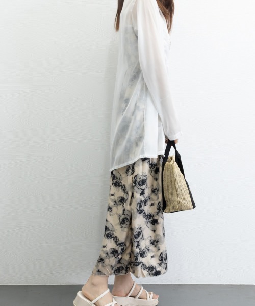 Miniministore(ミニミニストア)の「花柄 キャミワンピース 胸元シャーリング(ワンピース・レディース・マルチ・L/M/XL)」の15枚目の写真