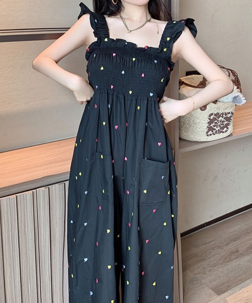 Ulysses(ユリシス)の「ハート刺繍オールインワン/サロペットパンツ(サロペット/オーバーオール・レディース・ブラック・S/M/L)」の16枚目の写真