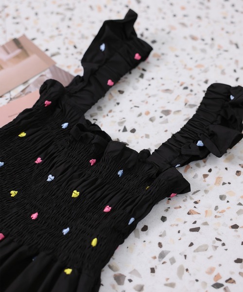 Ulysses(ユリシス)の「ハート刺繍オールインワン/サロペットパンツ(サロペット/オーバーオール・レディース・ブラック・S/M/L)」の10枚目の写真