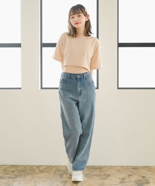 moulis'(ムーリス)の「クロップドロゴ刺繍Tシャツ(Tシャツ/カットソー・レディース・ベージュ/ホワイト/ブルー・LARGE/MEDIUM/3L/LL)」の14枚目の写真
