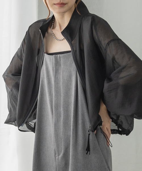美品⭐︎chouchouセレクト　ポンチノーカラーハーフコート　ブラック 美品⭐︎chouchouセレクト ポンチノーカラーハーフコート
