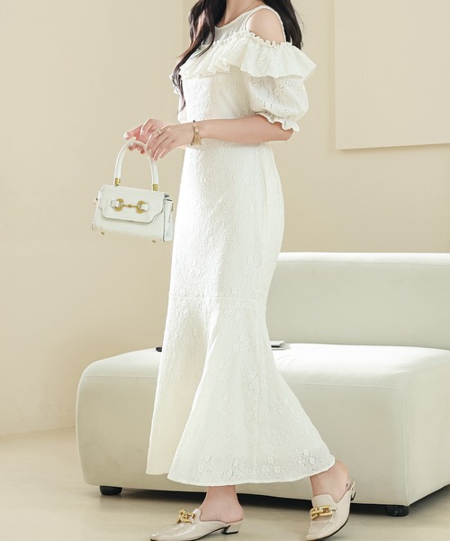 Lace Ladies(レースレディース)の「カットアウト パフスリーブ 総レース マーメイド フリル ワンピース(ワンピース・レディース・ブラック/アイボリー・S/FREE)」の10枚目の写真