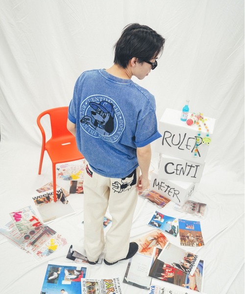 centimeter(センチメーター)の「pigment circle logo tee(Tシャツ/カットソー・メンズ・ブルー/ブラック/ホワイト・MEDIUM/LARGE/X-LARGE)」の5枚目の写真