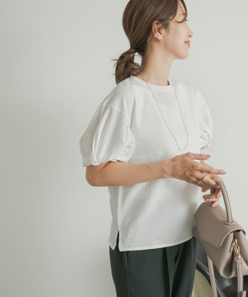 URBAN RESEARCH DOORS(アーバンリサーチドアーズ)の「ツイストスリーブプルオーバー(Tシャツ/カットソー・レディース・ネイビー/オフホワイト・MEDIUM)」の7枚目の写真