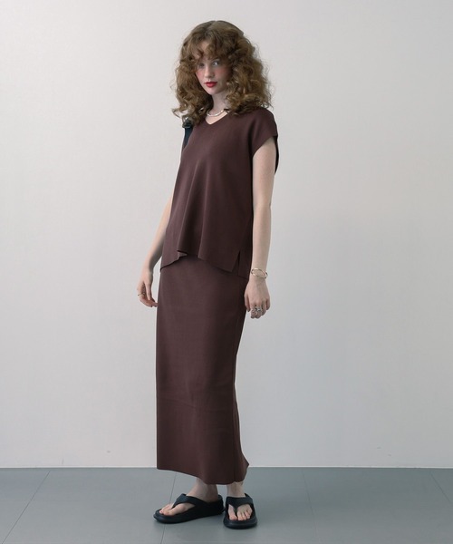 saloon（サルーン）の「SALOON(サルーン)/ニットIラインスカート【手洗い可】セットアップ可（スカート・レディース・ブラウン/ブラック・FREE）」の7枚目の写真