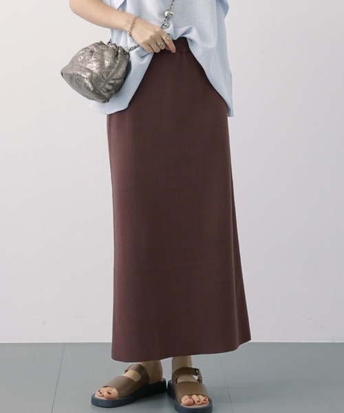 saloon（サルーン）の「SALOON(サルーン)/ニットIラインスカート【手洗い可】セットアップ可（スカート・レディース・ブラウン/ブラック・FREE）」の12枚目の写真