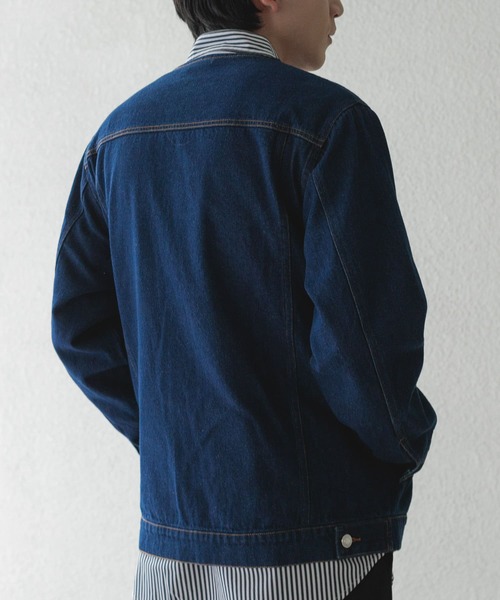 ITEMS URBANRESEARCH（アイテムズ アーバンリサーチ）の「Denim No Collar Jacket（デニムジャケット・メンズ・ネイビー/ブラック・MEDIUM/LARGE）」の6枚目の写真