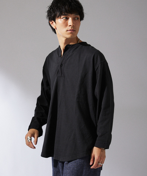 【ARMY TWILL】別注 ヘンリーネック ロングスリーブTシャツ ARMY TWILL（アーミーツイル）の「ARMY TWILL / アーミーツイル