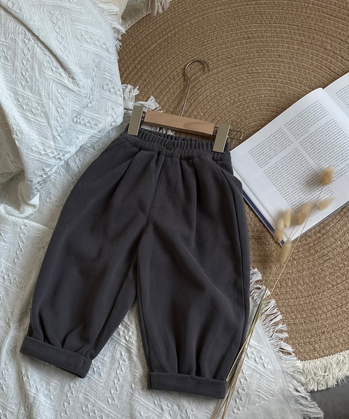 aimoha（アイモハ）の「【aimoha-KIDS-】スウェットパンツ（スウェットパンツ・キッズ・グレー/ブラック/チョコ/ダークグレー・90/100/110/120/130）」の2枚目の写真